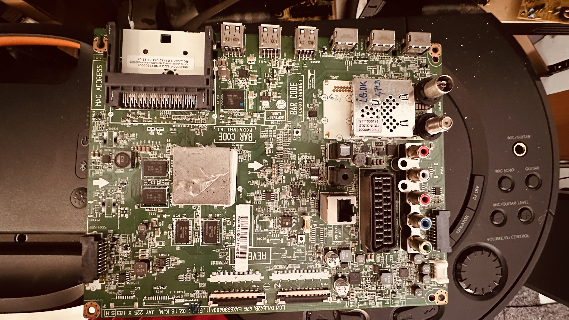 Detail základní desky elektroniky